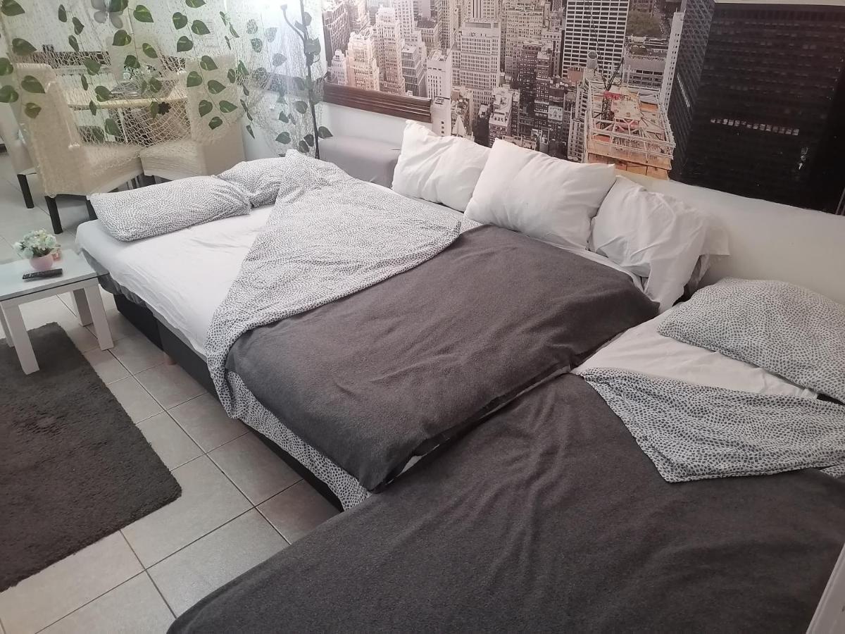 Low Cost Apartment Белград Екстериор снимка