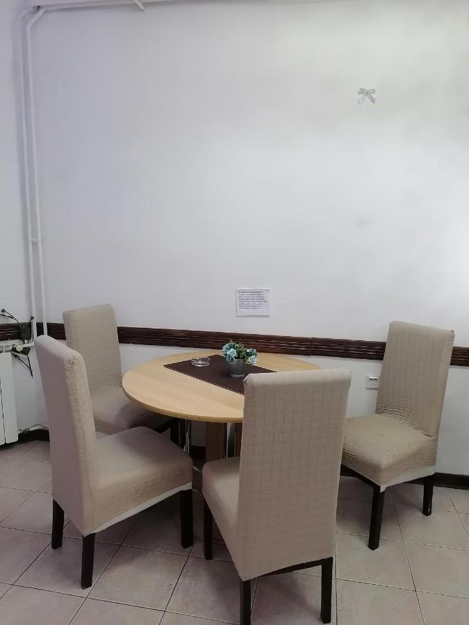 Low Cost Apartment Белград Екстериор снимка